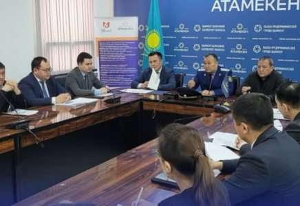  ШЫМКЕНТ: кәсіпкерлер палатасында сыртқы жарнама төлемдері мен өсімпұл мәселесі талқыланды