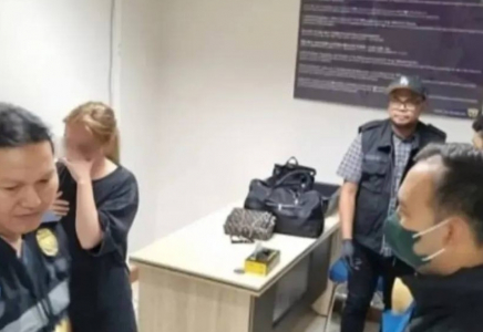 Бали әуежайында қазақстандық әйелдің жүгінен гашиш табылды