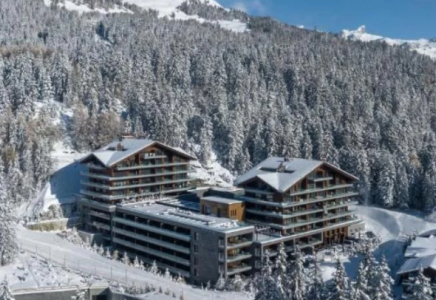 Швейцариядағы тау-шаңғы курортында Жаңа жыл түні өрт шығып, 40 шақты адам қаза тапты