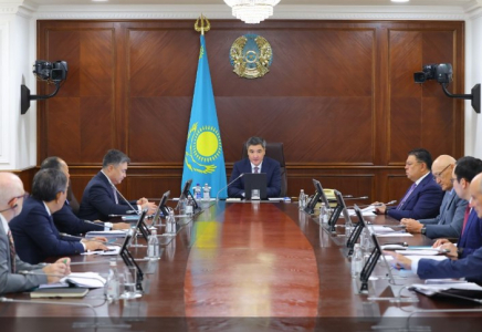 Үкіметте Алатау қаласы кеңесінің отырысы өтті