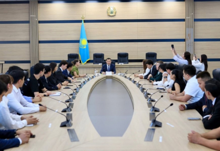 Шымкент қаласы әкімі жанындағы Жастар кеңесінің отырысы өтті