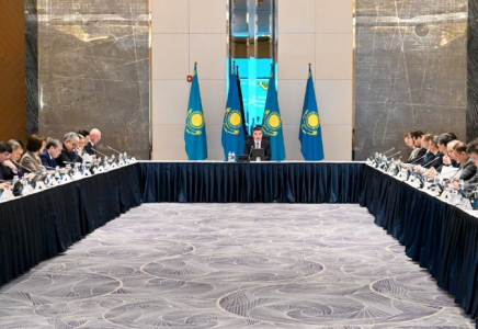 Олжас Бектенов Шетелдік инвесторлар кеңесінің аралық отырысын өткізді