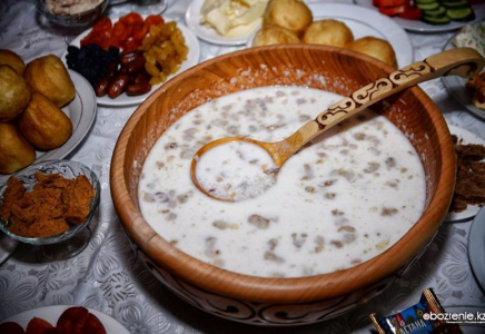 ​Қазы, наурыз көже, қуырдақ: Наурыз мейрамында тамақтан уланбас үшін не істеу керек