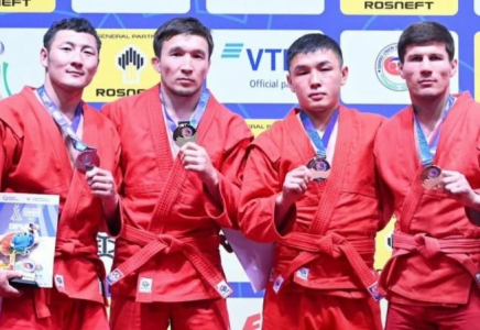 ​Қазақстандық самбошылар Азия чемпионатында 8 алтын жеңіп алды