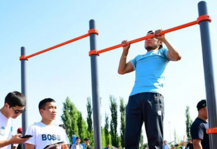 Ақтөбеде сыбайлас жемқорлықтан тәркіленген қаржыға салынған алаң ашылды