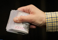 Facebook-тегі жазбаны жою үшін спорт кешені басшысынан 2,5 млн теңге бопсалағандар жазаланды 