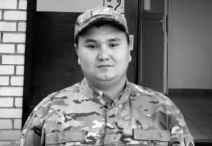 «Анасы қайтыс болған күні өмірден өтті»: БҚО-да өрт сөндіріп жүрген қызметкер қаза тапты
