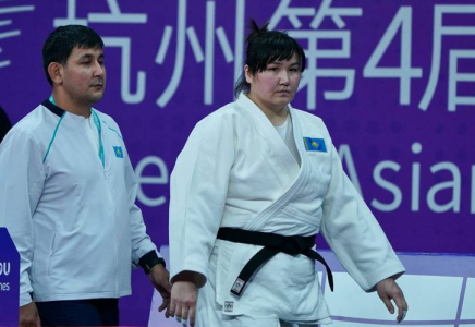 Зарина Раифова Азия пара ойындарында күміс жүлдеге ие болды