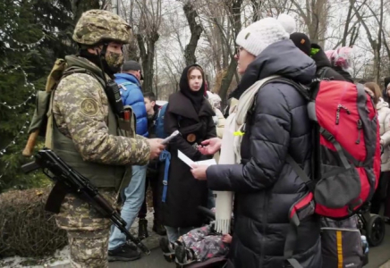 Әскери қызметшілер Алматы әуежайындағы жағдайды көрсетті