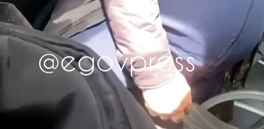 Алматыда ер адам автобус ішінде кішкентай қызға жыныс мүшесін көрсеткен (ВИДЕО)