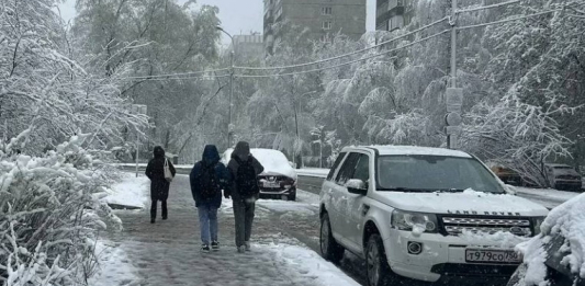 Ресей астанасына қар жауып, күн күрт суытты