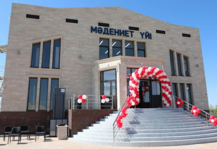 ТҮРКІСТАН: Мақтааралда мәдениет үйі мен кітапхана ел игілігіне берілді