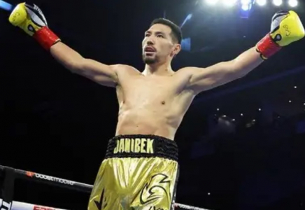 ​Жәнібек Әлімханұлын допинг дауына қарамастан титулдық жекпе-жекке шақырды