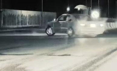 ​Дрифттің салдары: Шымкентте «Mercedes» жүргізушісі әкімшілік қамауға алынды