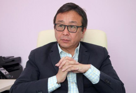 Алмаз Шарман: Коронавирус бізден оңайлықпен кете қоймайды