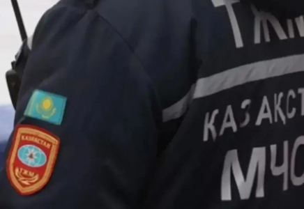Астана маңында суда жүрген екі жігітті жел ұшырып әкетті