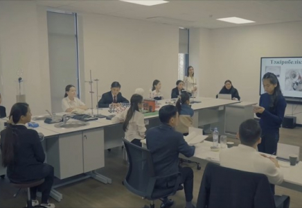 ​Шымкентте «Жасанды интеллект және ғылым» атты жас зерттеушілер сайысы өтті