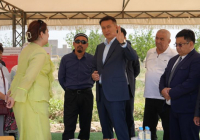 ТҮРКІСТАН: Сауранда балмұздақ өндіретін кәсіпорынның қазығы қағылды
