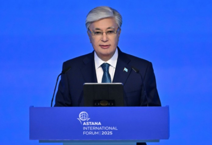 Президент Қасым-Жомарт Тоқаев Астана халықаралық форумының Пленарлық сессиясында сөз сөйледі