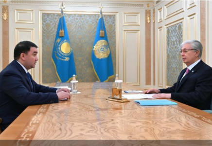Қасым-Жомарт Тоқаев Түркістан облысының әкімі Нұралхан Көшеровті қабылдады