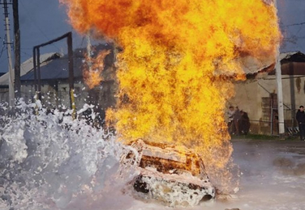 Түркістан облысында газ құбырына соғылған көлік өртеніп кетті