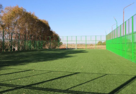 ТҮРКІСТАН: Сарыағашта шағын футбол алаңы мен балалар алаңшасы ашылды