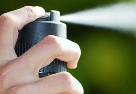 Астанада жасөспірімдер автобуста жүргізушінің бетіне газ шашты