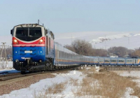 Тамбурда пышақтаған: пойызда әріптесін өлтірген ер адам 9 жылға сотталды