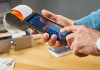 Қазақстандықтар енді әуе билетін рәсімдегенде аты-жөніндегі ұсақ қате үшін айыппұл төлемейді