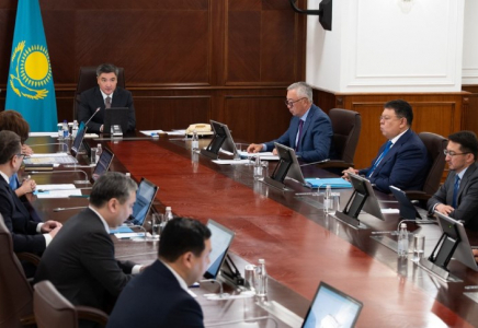 Олжас Бектенов Президент тапсырмалары аясында отандық өндірушілерді қолдау жөнінде бірқатар тапсырма берді