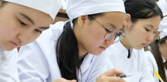 2022-2024 жылдары 24 мың студент оқудан шығарылған