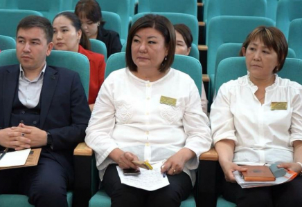 ТҮРКІСТАН: Балаларды қорғау саласы бойынша мәжіліс өтті