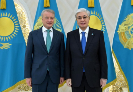 ​Мемлекет басшысы Қасым-Жомарт Тоқаев Сбербанктің басқарма төрағасы Герман Грефті қабылдады