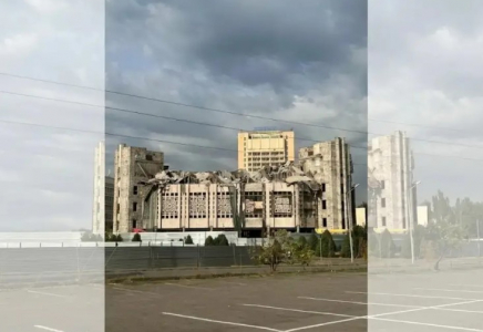 ҚазҰУ-да Студенттер сарайының шатыры опырылды