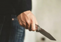 Аяғы ауыр әйелді пышақтаған ер адамға сот үкімі шықты