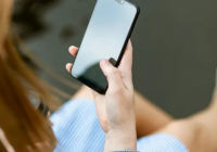 Мектептерде смартфон қолданудың жаңа тәртібі әзірленіп жатыр