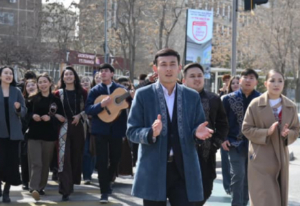 ШЫМКЕНТ: КӨРІСУ МЕРЕКЕСІ ЖАСТАРДЫҢ БАСЫН ҚОСТЫ