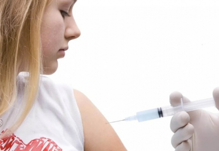 Келер жылдан бастап 11-13 жастағы қыздарға жатыр мойны обырына қарсы вакцина салынады – онколог