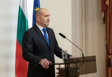 Болгария президенті Румен Радев отставкаға кететінін мәлімдеді