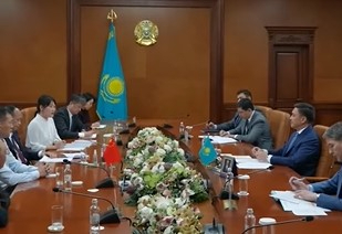 ​ШЫМКЕНТ ҚАЛАСЫНЫҢ ӘКІМІ ҚЫТАЙ ДЕЛЕГАЦИЯСЫМЕН КЕЗДЕСТІ