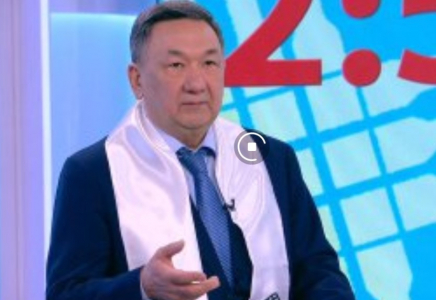 ​Чем новая формулировка статьи 13 о запрете двойного и множественного гражданства отличается от прежнего регулирования?