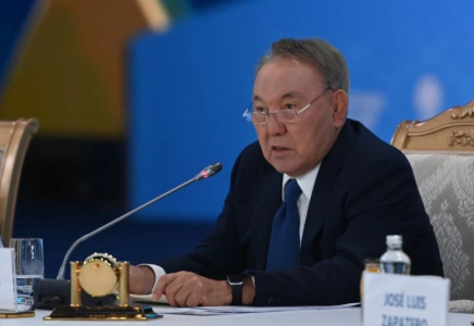 Нұрсұлтан Назарбаев әлемдегі ең бай мемлекет басшыларының ондығына кірді
