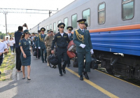 ​ШЫМКЕНТ: Әскери борышын өтеген 27 сарбаз үйіне оралды
