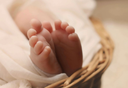 Үндістандық әйел діни рәсімді сылтауратып танысының баласын ұрлап кеткен
