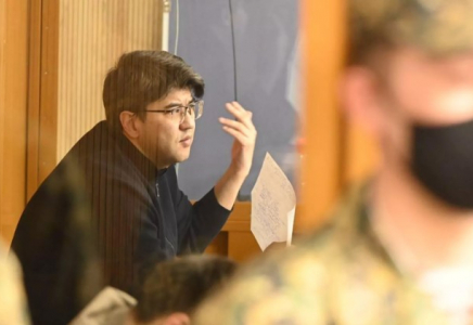 Бишімбаев мейрамханаға дейін ұрыс-керістің неден басталғанын айтты