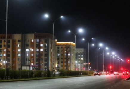 Түркістанда қала көшелерін жарықтандыру жұмыстары жүргізіліп жатыр