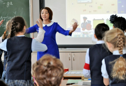 САБАҚТЫ дәптерсіз, тақтасыз, кітапсыз да ҚЫЗЫҚТЫ етіп өтуге болады