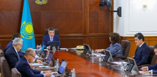 Үкіметте Президенттің «Таза Қазақстан» бастамасын жүзеге асыру бойынша отырыс өтті