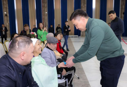 ШЫМКЕНТТЕ ​КЕЗЕКТІ 30 ОТБАСЫ ЖАҢА ПӘТЕРЛЕРГЕ ҚОЛ ЖЕТКІЗДІ