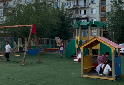 ​Балқашта қауіпсіздік баса назарда: балалар алаңдары бейнебақылау астында